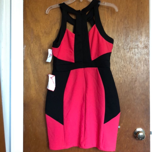 NWT! Coral/Pink & Black Dress! Size Large! 😍 - Picture 6 of 6